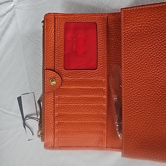 Dooney & Bourke Pebble Grain Foldover Wallet - Picture 4 of 8